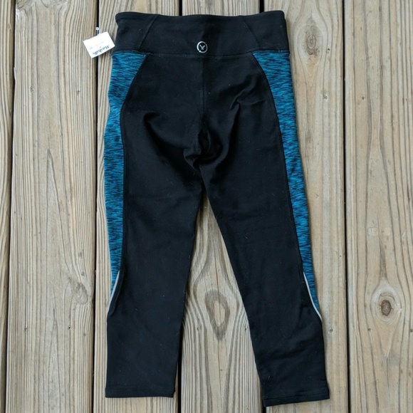 American Eagle NWT Workout Capris - Picture 7 of 7